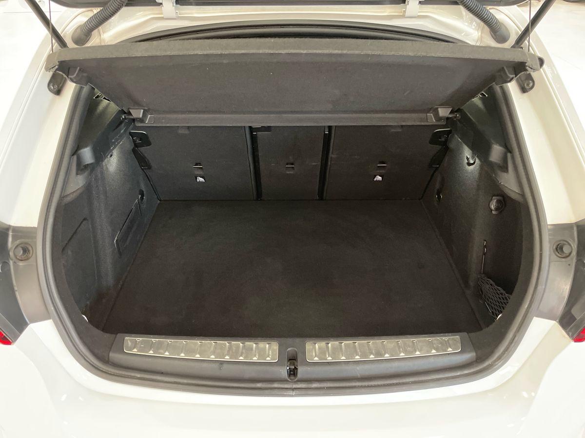 BMW Serie 1 F40 - 116d Msport auto