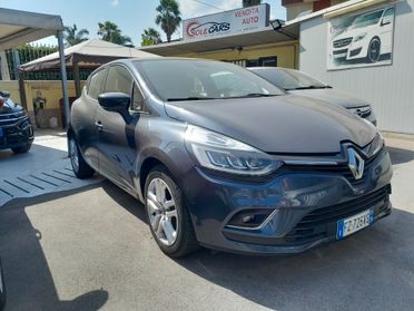 Renault Clio AUTOCARRO N1
