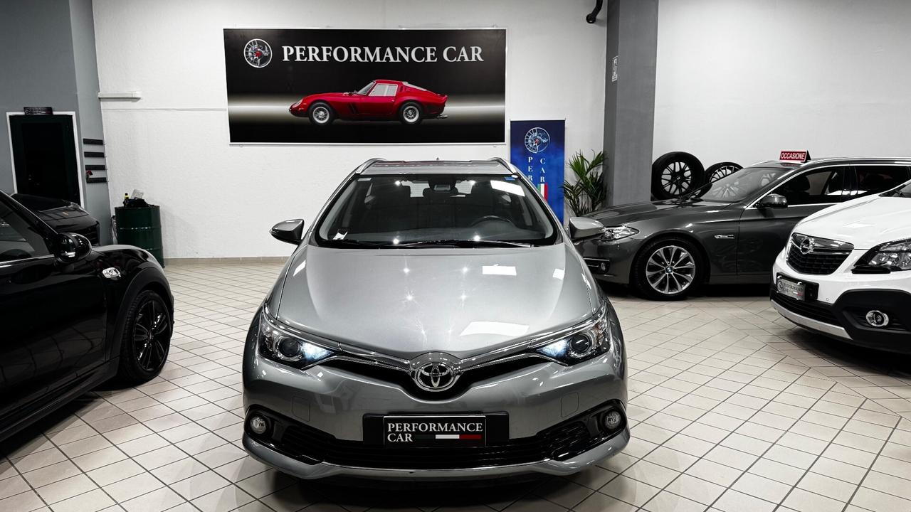 Toyota Auris Touring Sports 1.6 D-4D Lounge