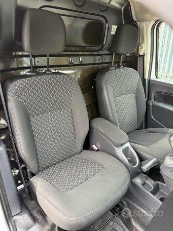 RENAULT Kangoo 1.5 dCi 90CV F.AP. 4p. Express Ma