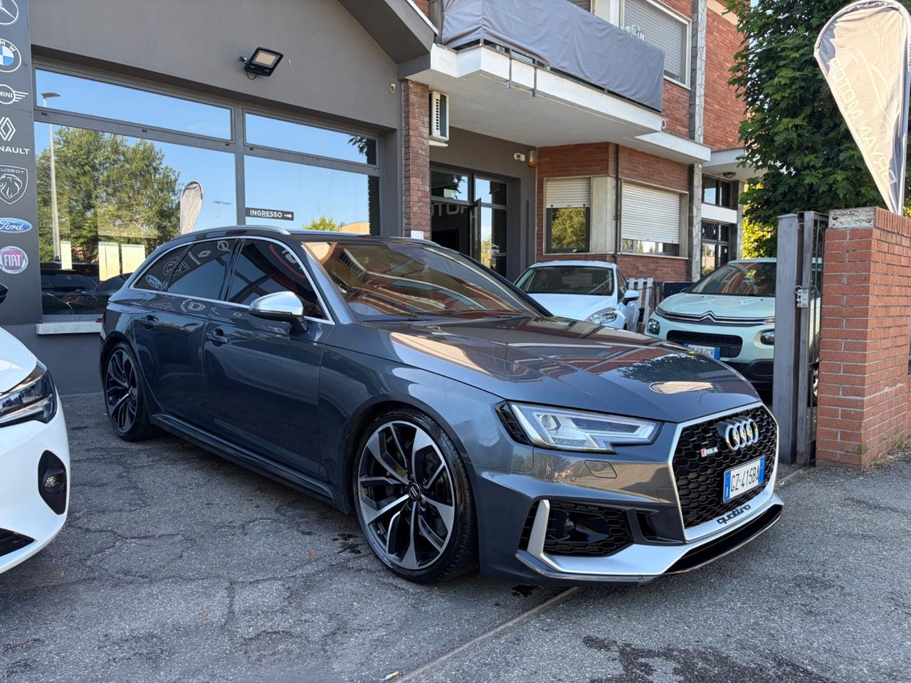 Audi A4 RS 4 Avant