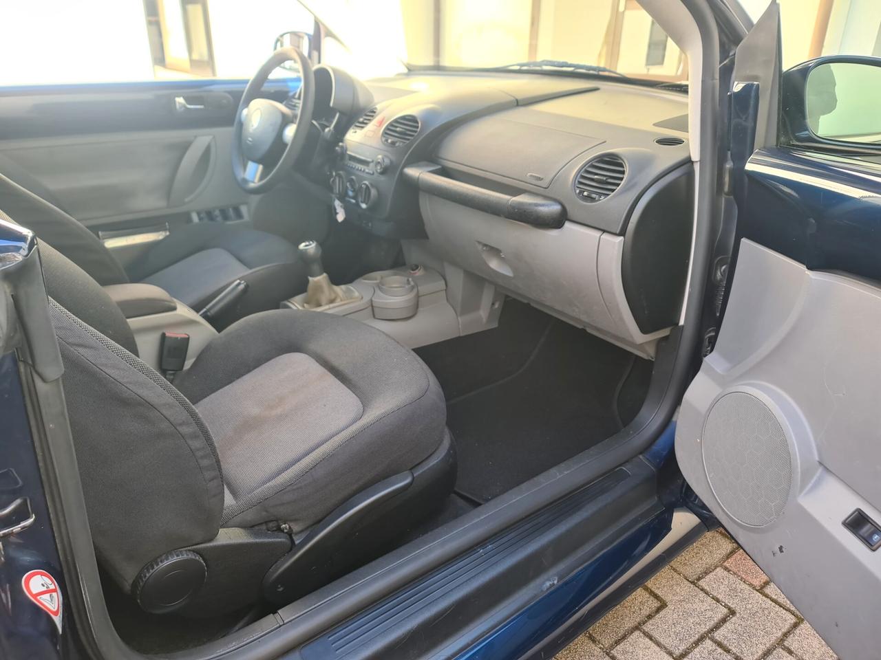 Volkswagen New Beetle 1.9 TDI 101CV Cabrio