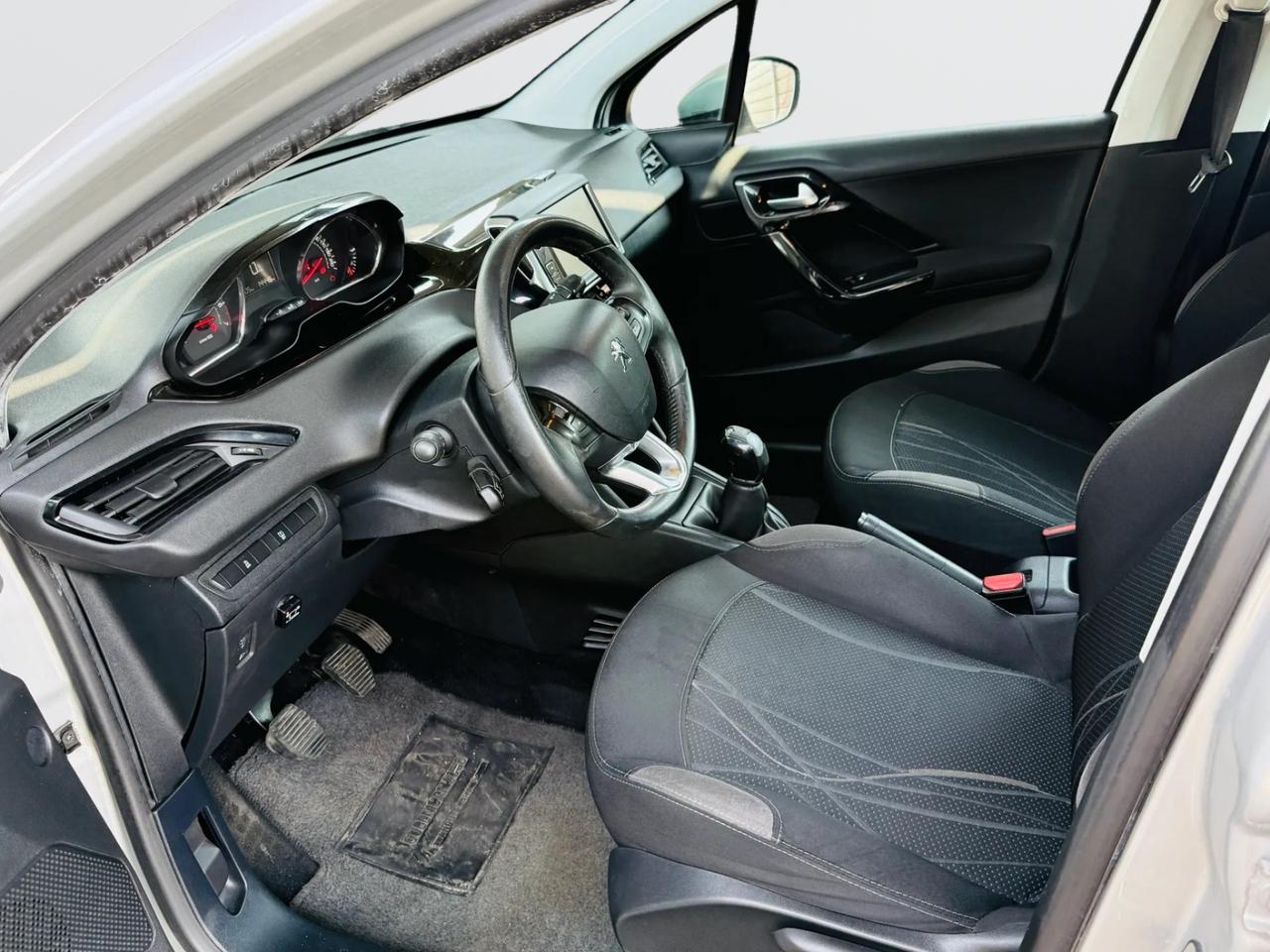 Peugeot 208 1.4 VTI 95 CV GPL *5 PORTE*NEOPATENTATI*