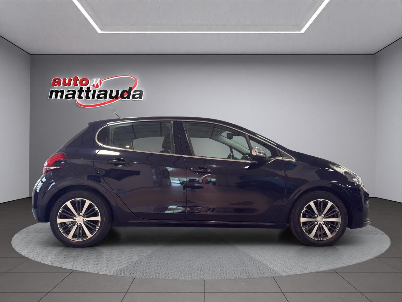Peugeot 208 5p 1.2 puretech Allure 82cv