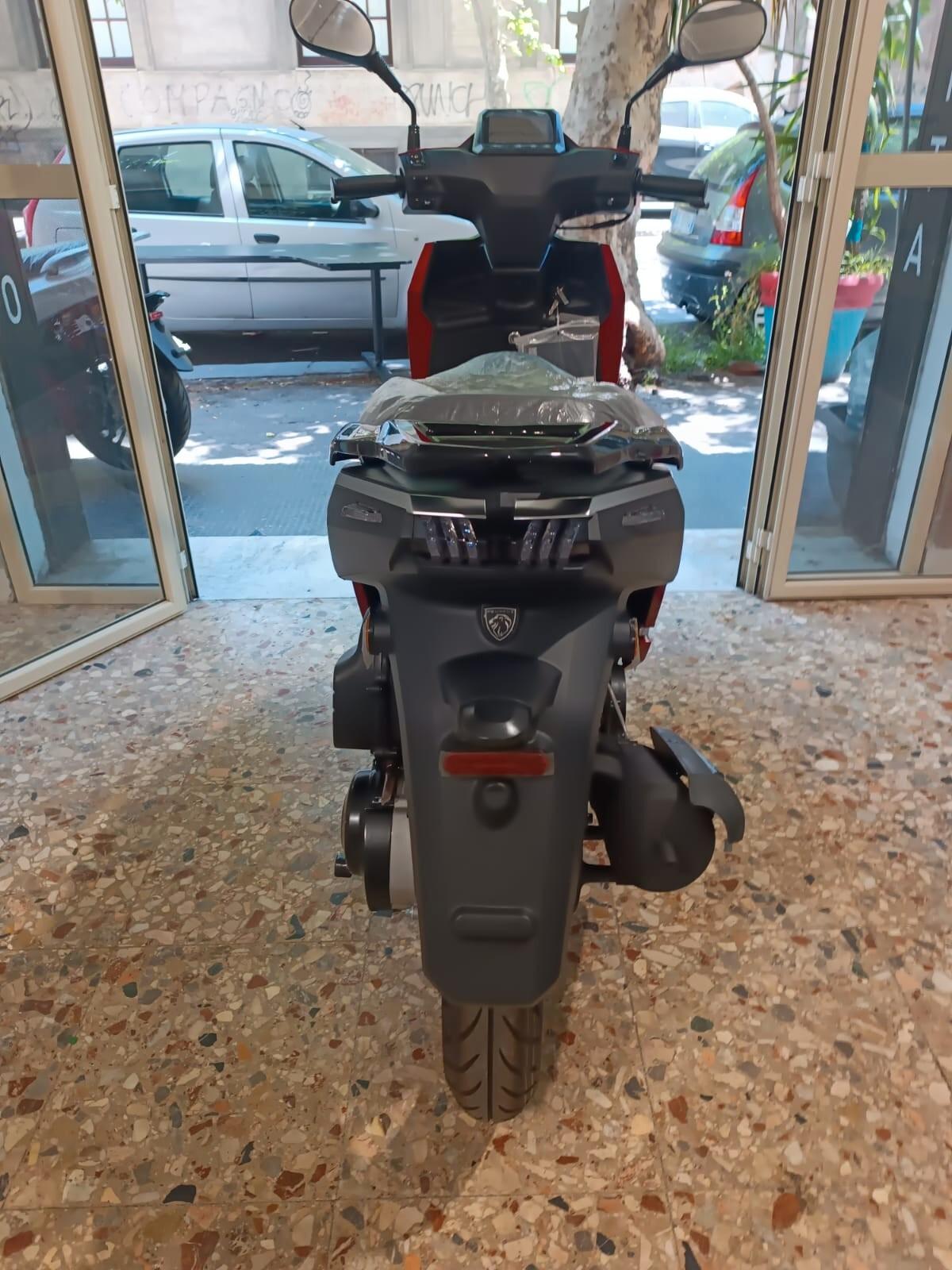 Peugeot Tweet 125
