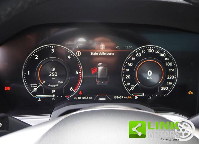VOLKSWAGEN Touareg 3.0 V6 TDI 286 CV R-LINE
