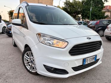 Ford Tourneo Courier 1.5 TDCI 75 CV 5 posti