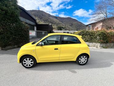 Renault Twingo euro 6b benzina neo patentati