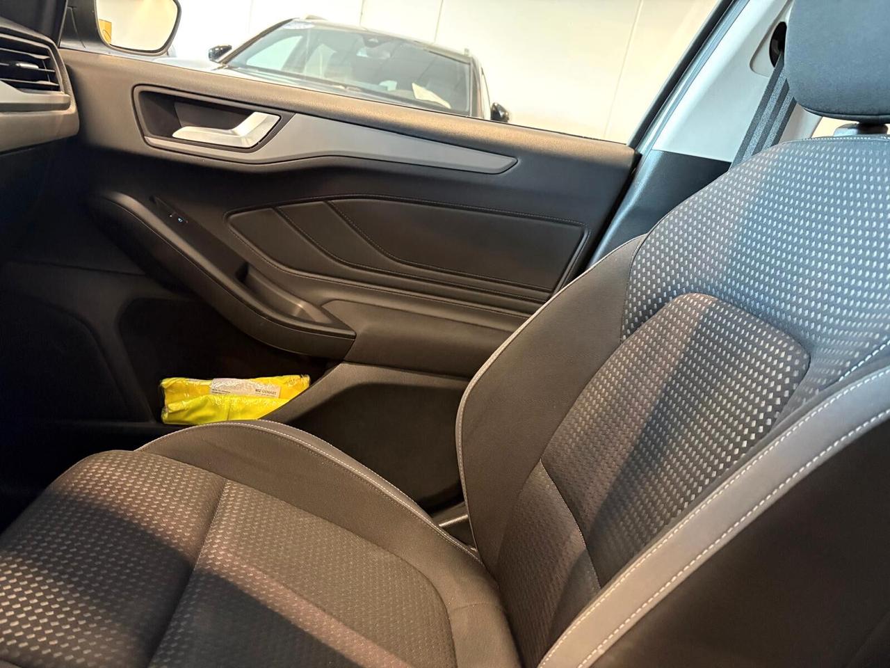 Ford Focus BUSINESS 1.5 EcoBlue automatico UNICO PR.