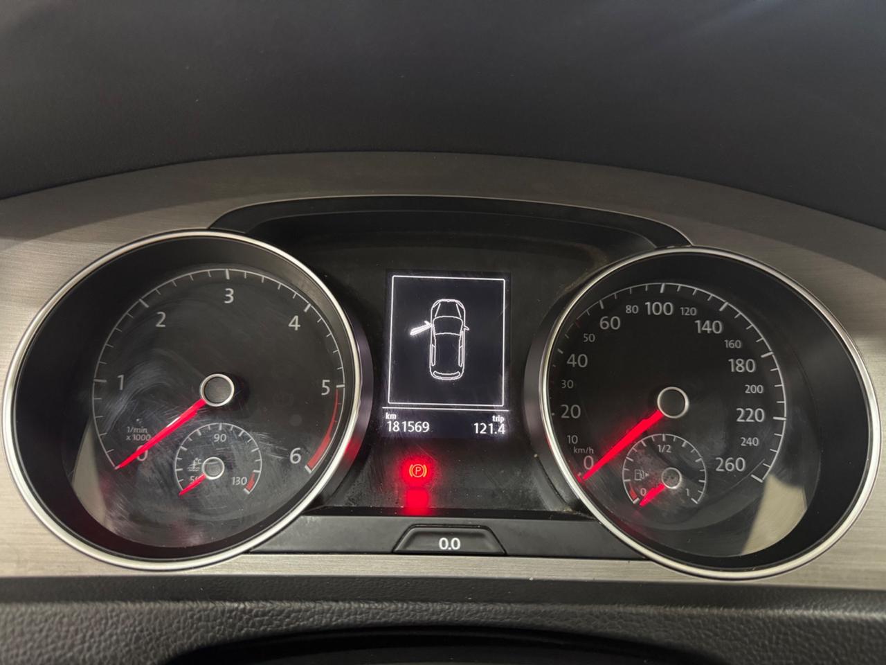 Volkswagen Golf 7 1.6 TDI 2016 full optional