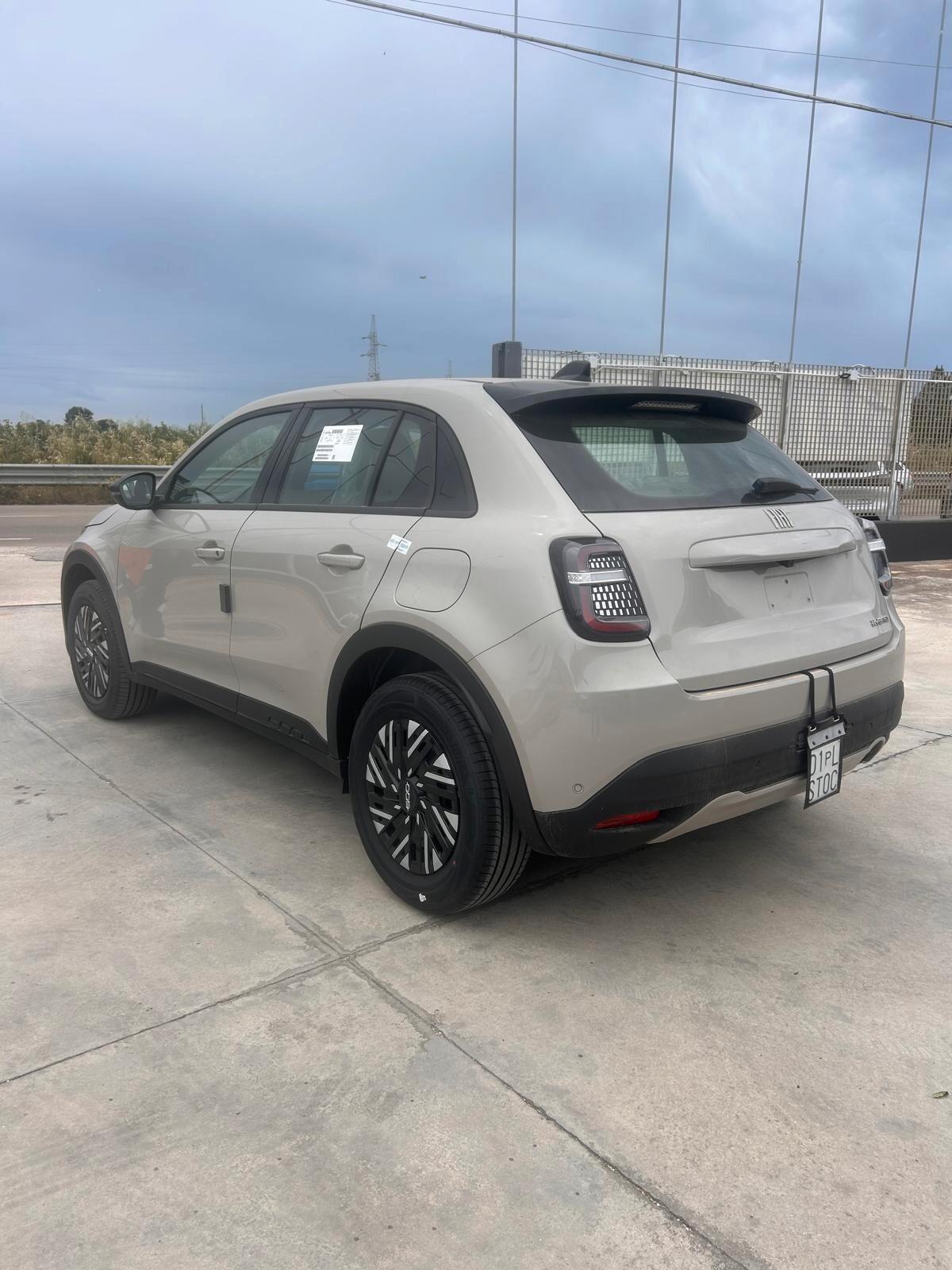 Fiat 600 Hybrid 110 CV DCT MHEV Pop