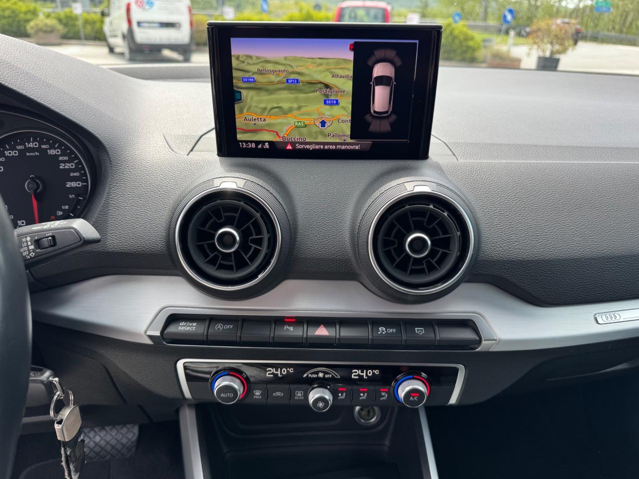 Audi Q2 30 TDI S tronic Identity Black