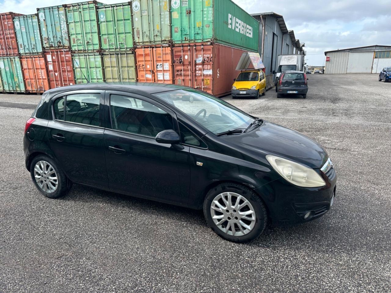 Opel Corsa 1.2 5 porte Club