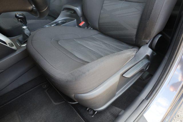 KIA cee'd 1.4 CVVT SW Navi Tel USB Android Apple NEOPATENTAT