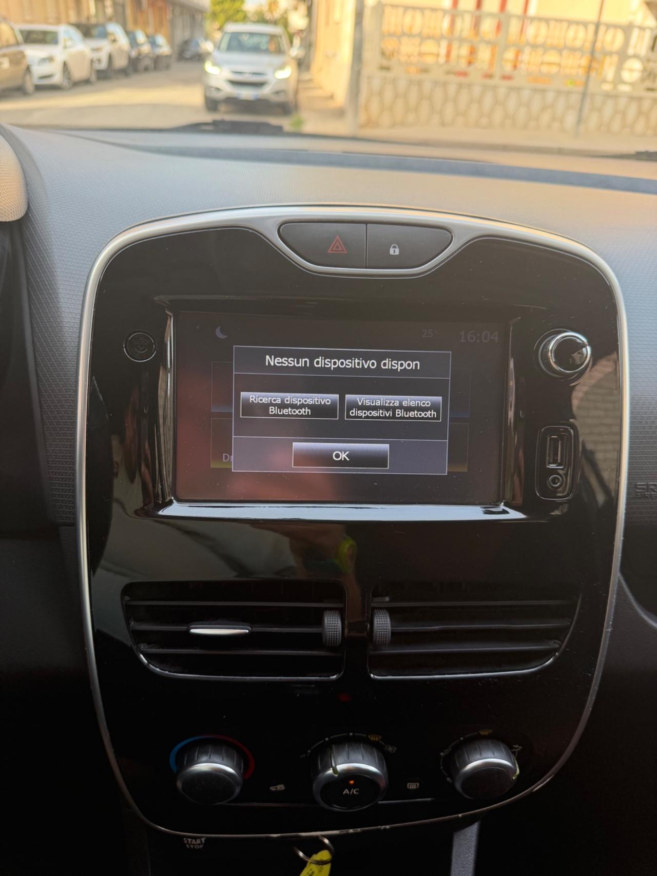 Renault Clio Sporter 1.5 dCi 8V 75CV Live