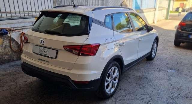 SEAT Arona 1.0 tgi Reference 90cv