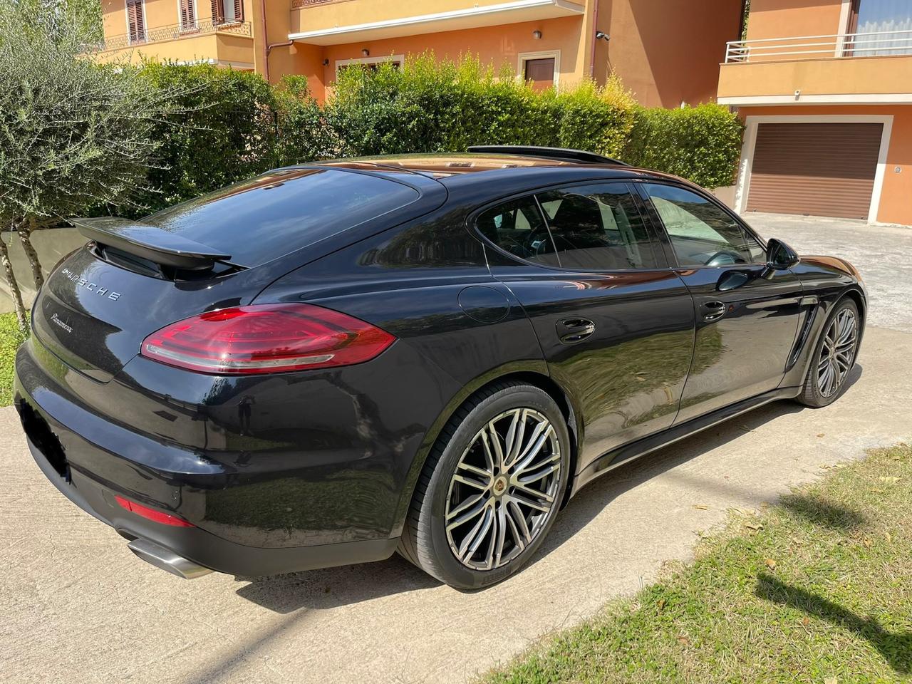 Porsche Panamera 4.0 4S Diesel (PERMUTA)