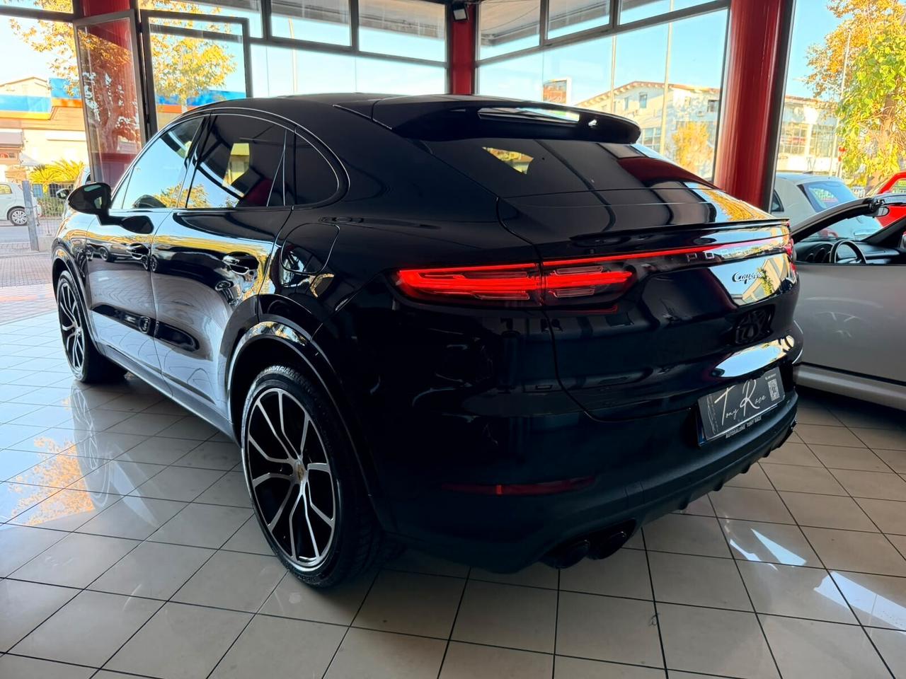 Porsche Cayenne Coupé 3.0 V6 E-Hybrid PLATINUM IVA ESPOSTA