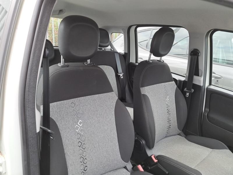 FIAT PANDA 1.2 69 CV SES E6D-TEMP LOUNGE 5 PORTE BERLINA