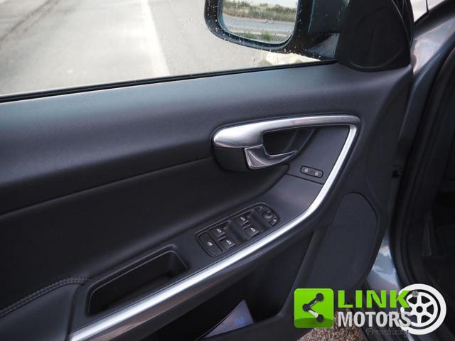 VOLVO V60 D2 Geartronic Kinetic