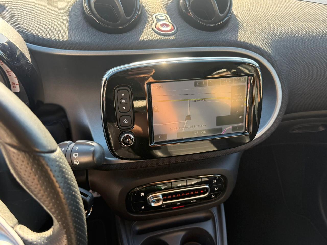Smart ForFour 70 1.0 Prime Imp. AUDIO JBL
