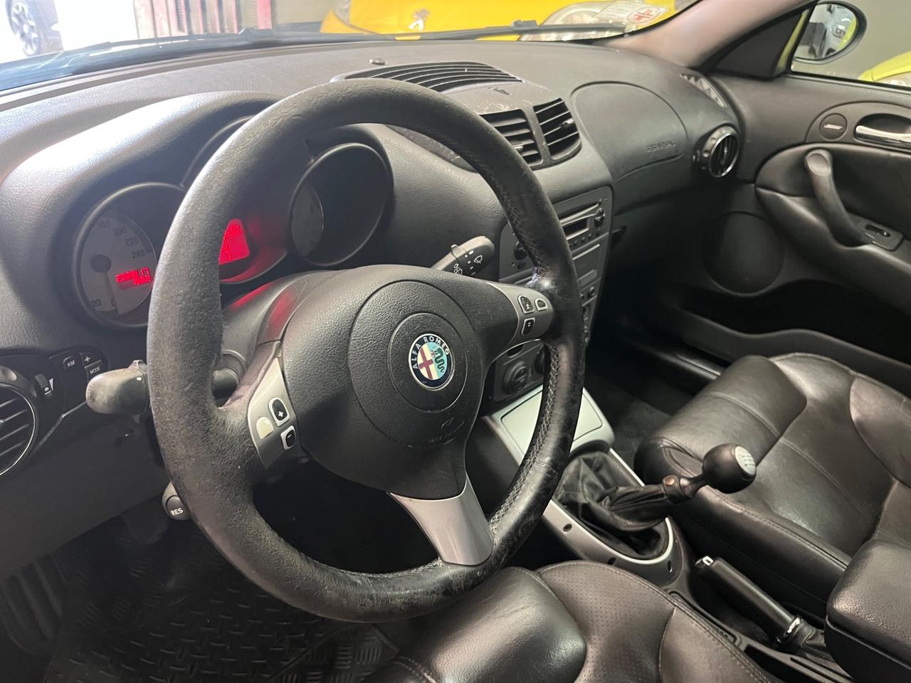 Alfa Romeo GT 1.9 MJT optional 2005