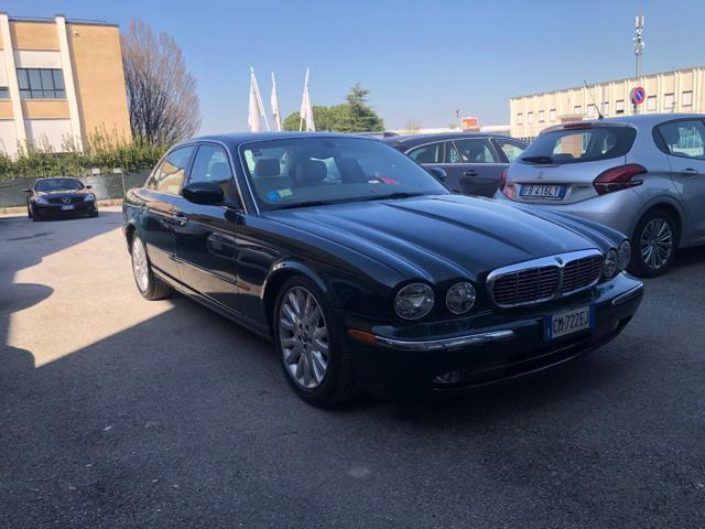 JAGUAR XJ8 3.5 V8 cat Executive