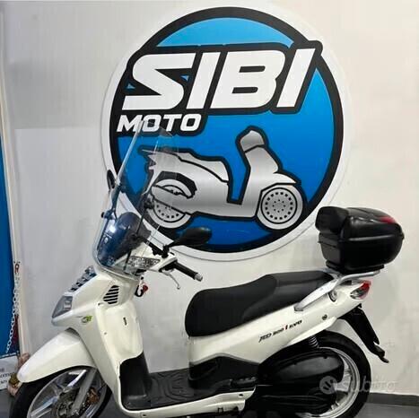 SYM HD 200