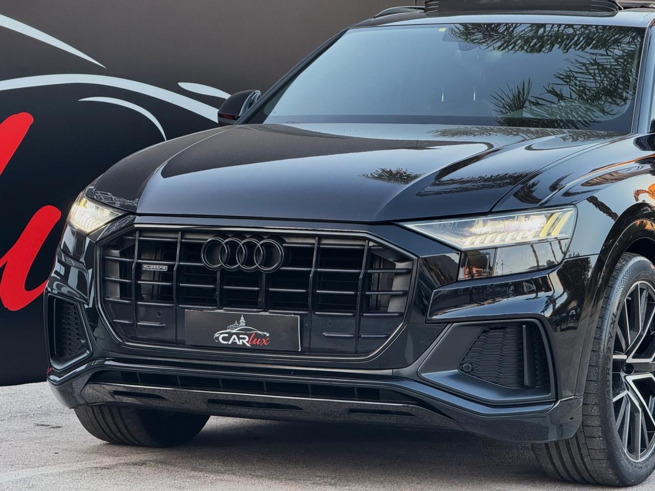 Audi Q8 50 TDI MHEV S line Plus Quatt 286CV TETTO
