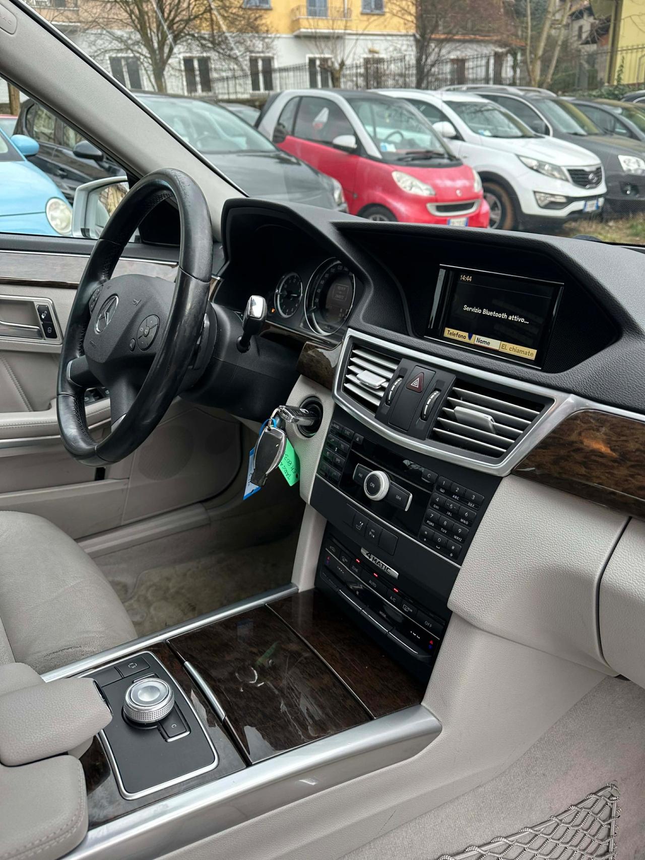 Mercedes-benz E 350 CDI FULLOPT UNICOPR KMCERT