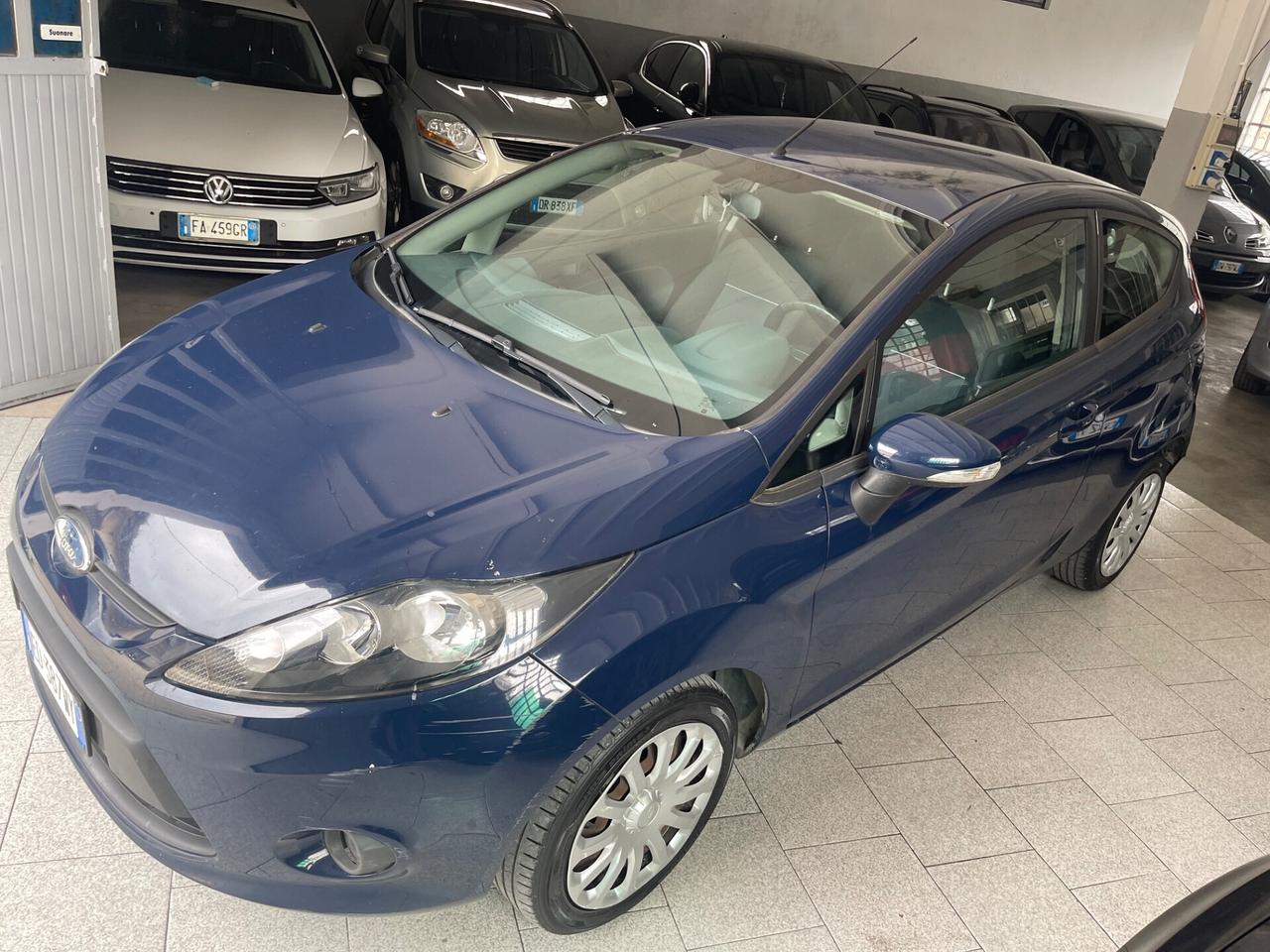 Ford Fiesta 1.4 3 porte Bz.- GPL Titanium