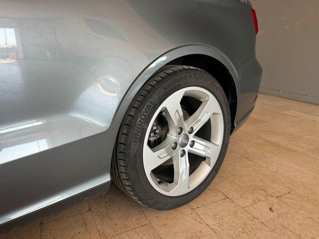 Audi A3 Cabrio 1.6 TDI 116 CV Sport
