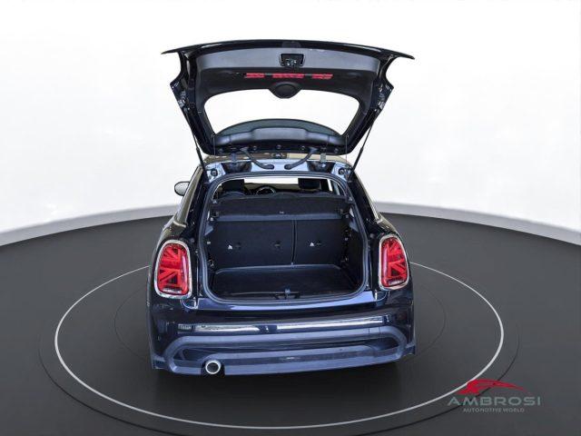 MINI Cooper 5 porte 5p 1.5 C Classic auto