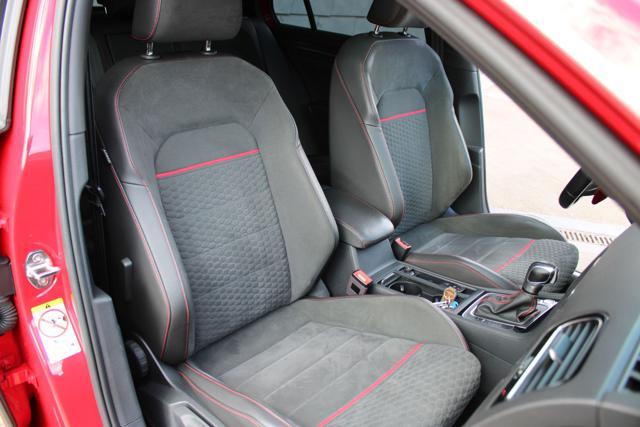 VOLKSWAGEN Golf GTI Performance 245cv DSG TETTO-HONEY-GANCIO-PRO
