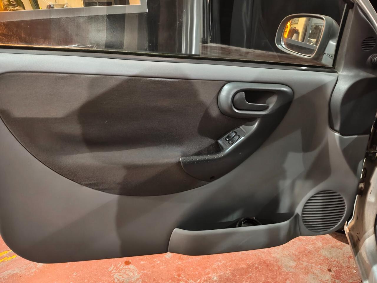 OPEL CORSA EURO 4!!!! SUPER ECONOMICA!!!