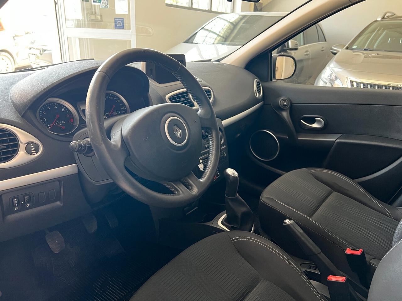 Renault Clio 1.2 16V 5 porte GPL Dynamique