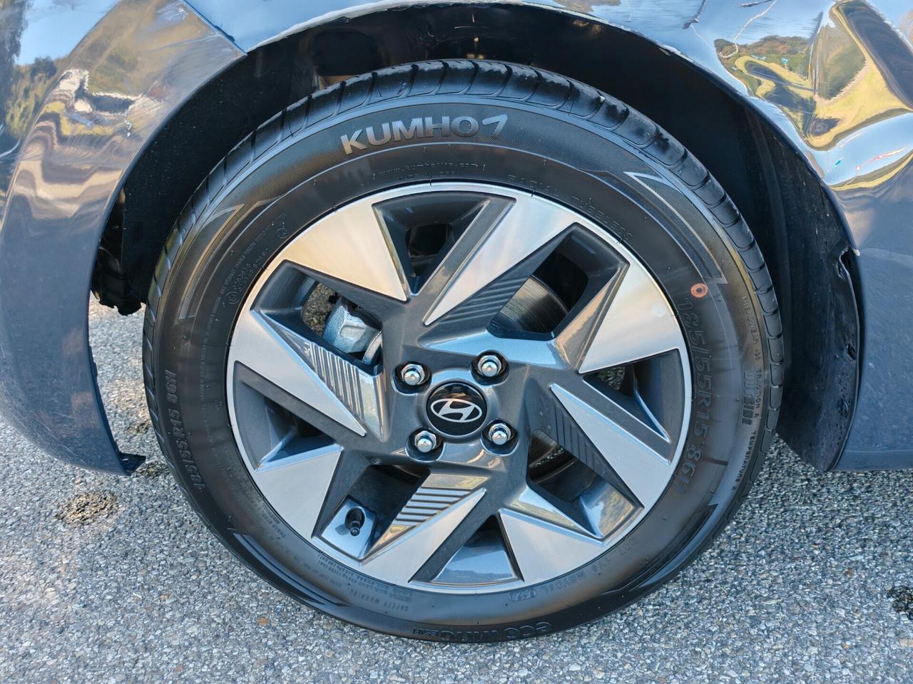 Hyundai i10 SOLO 1.400 KM Incidentata