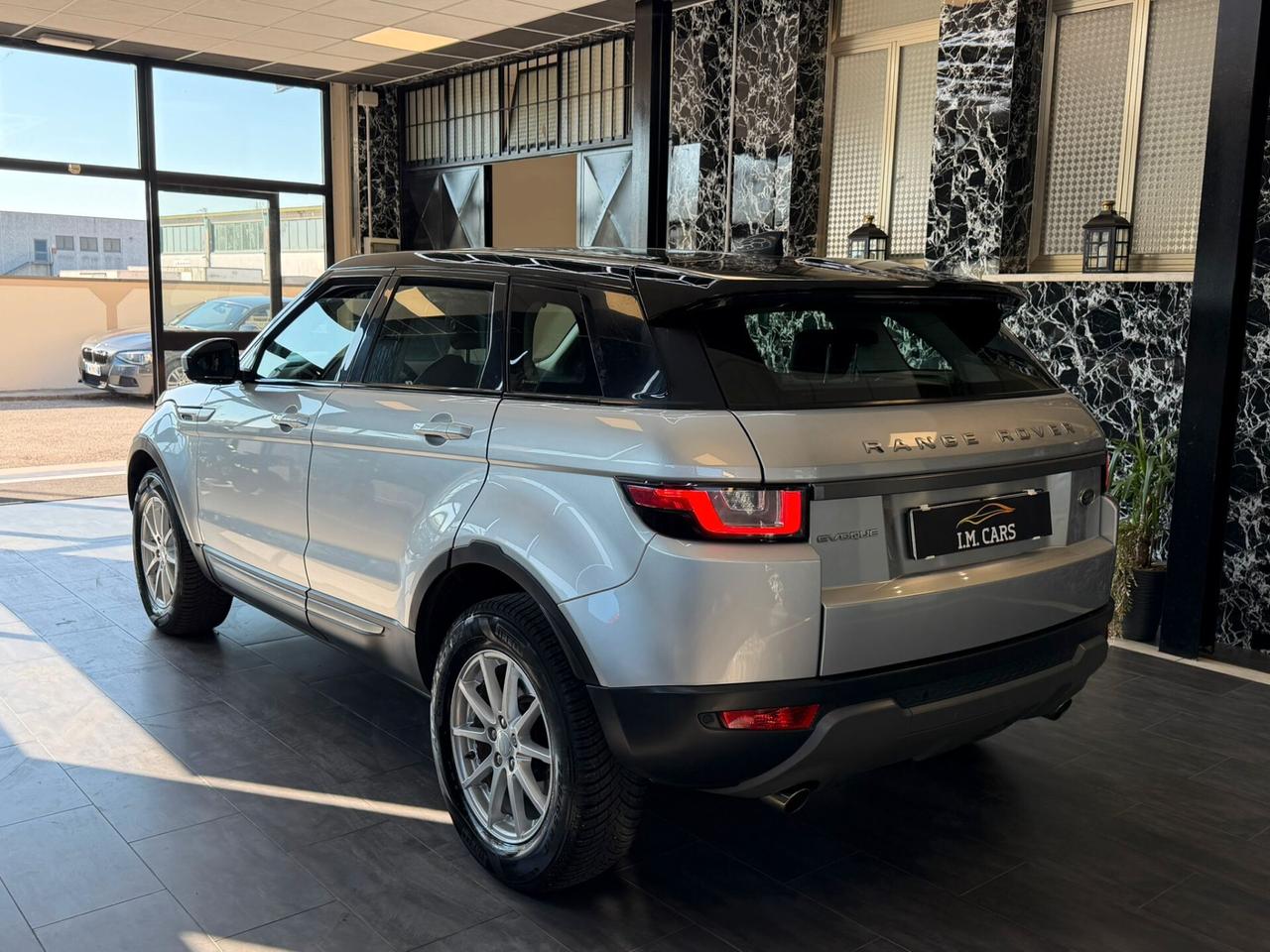 Land Rover Range Evoque 2.0 TD4 150 CV 5p. Business