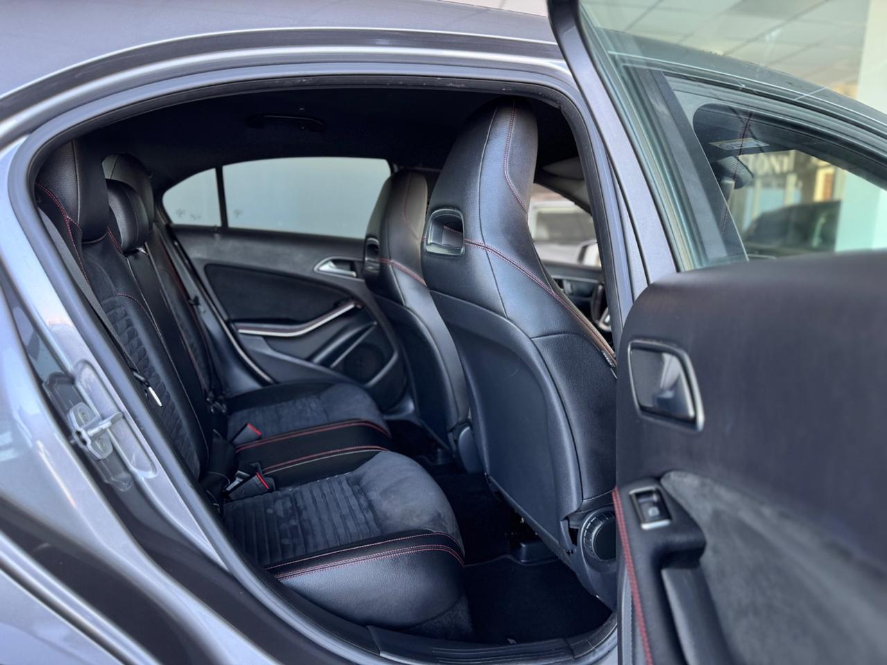 Mercedes-benz A 180 CDI Premium AMG
