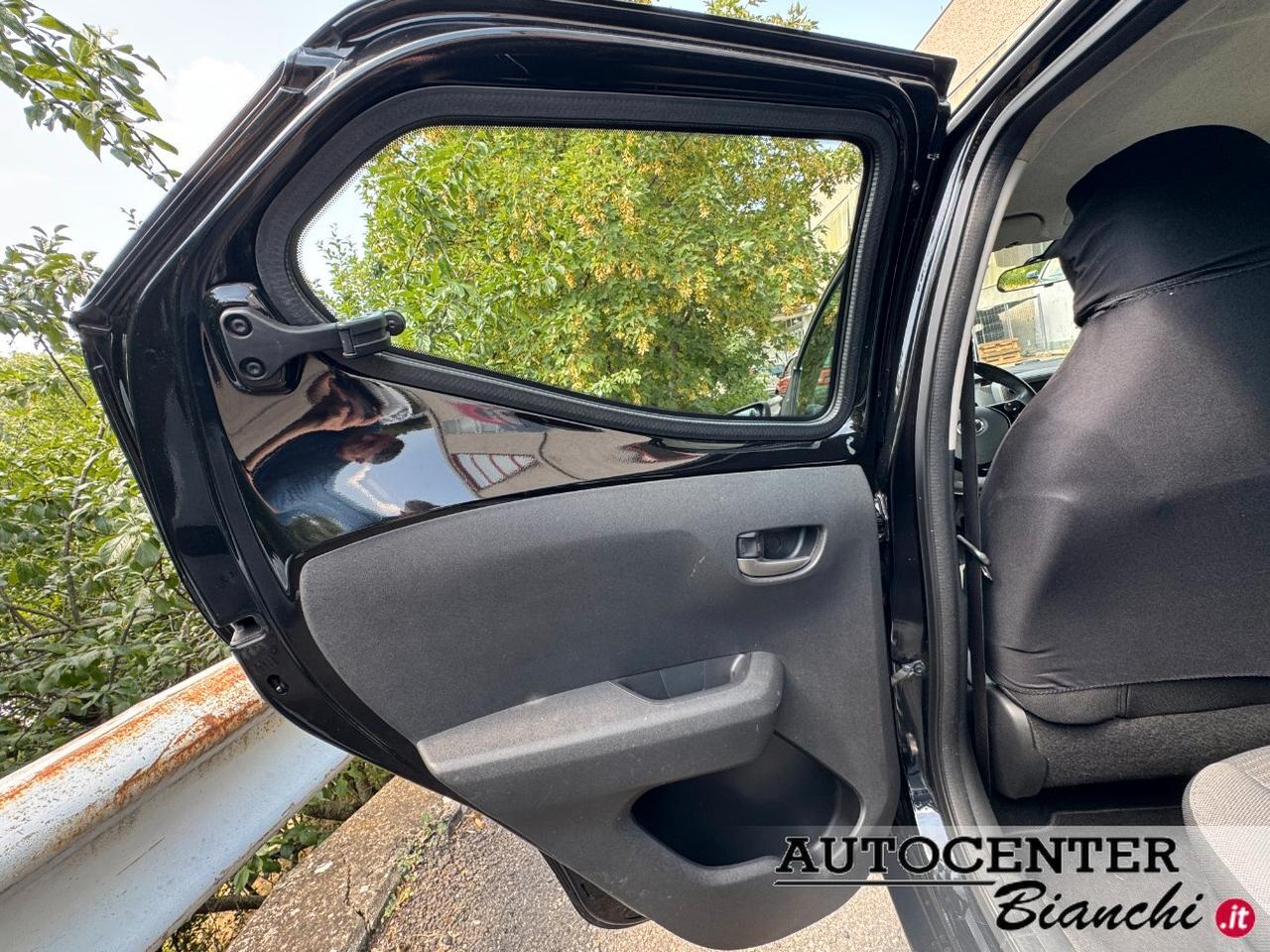 Toyota Aygo 5 Porte Aygo 5p 1.0 x-play 72cv