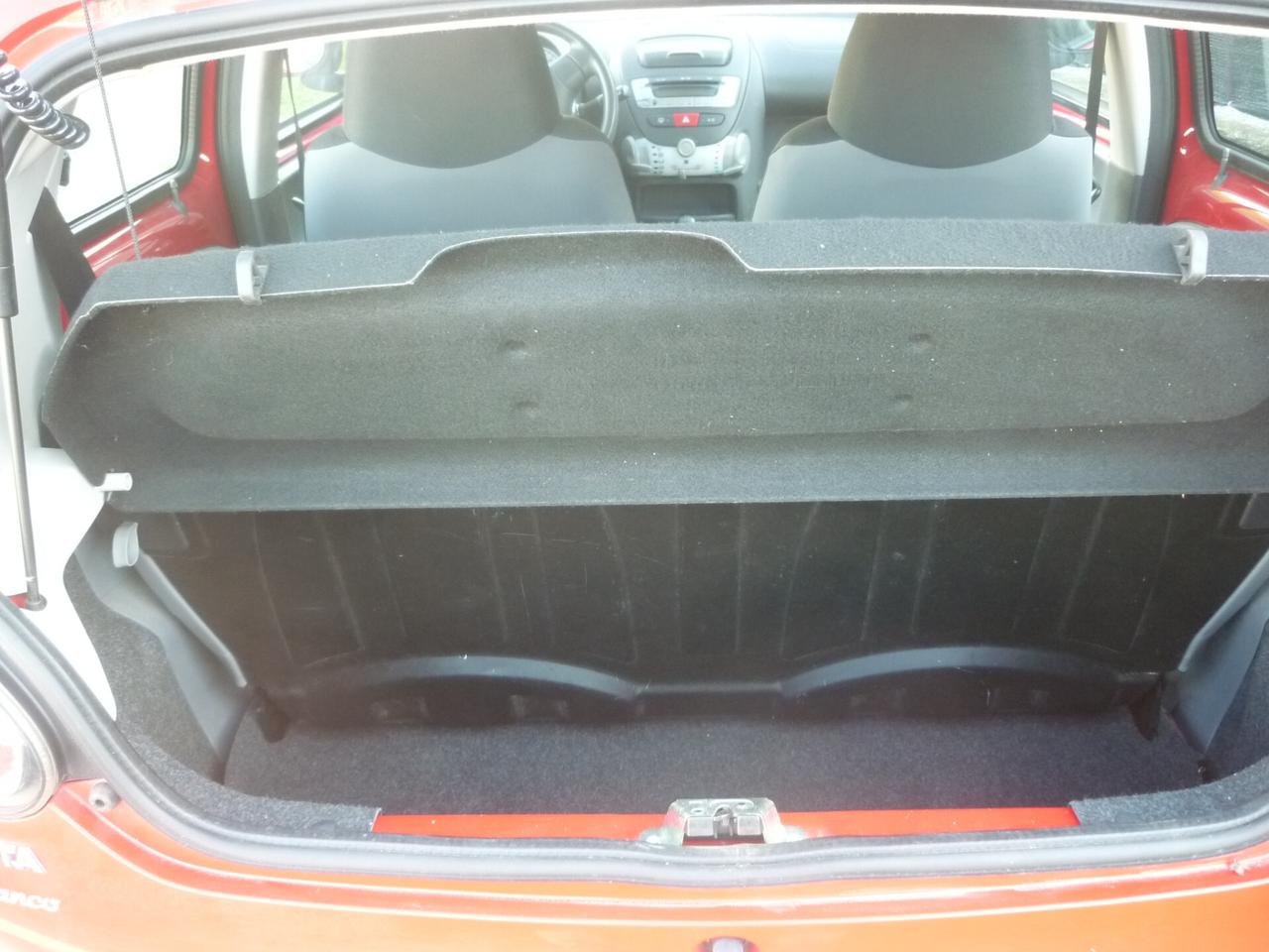 Toyota Aygo 1.0 12V VVT-i 5 porte Now Connect KM 66.800