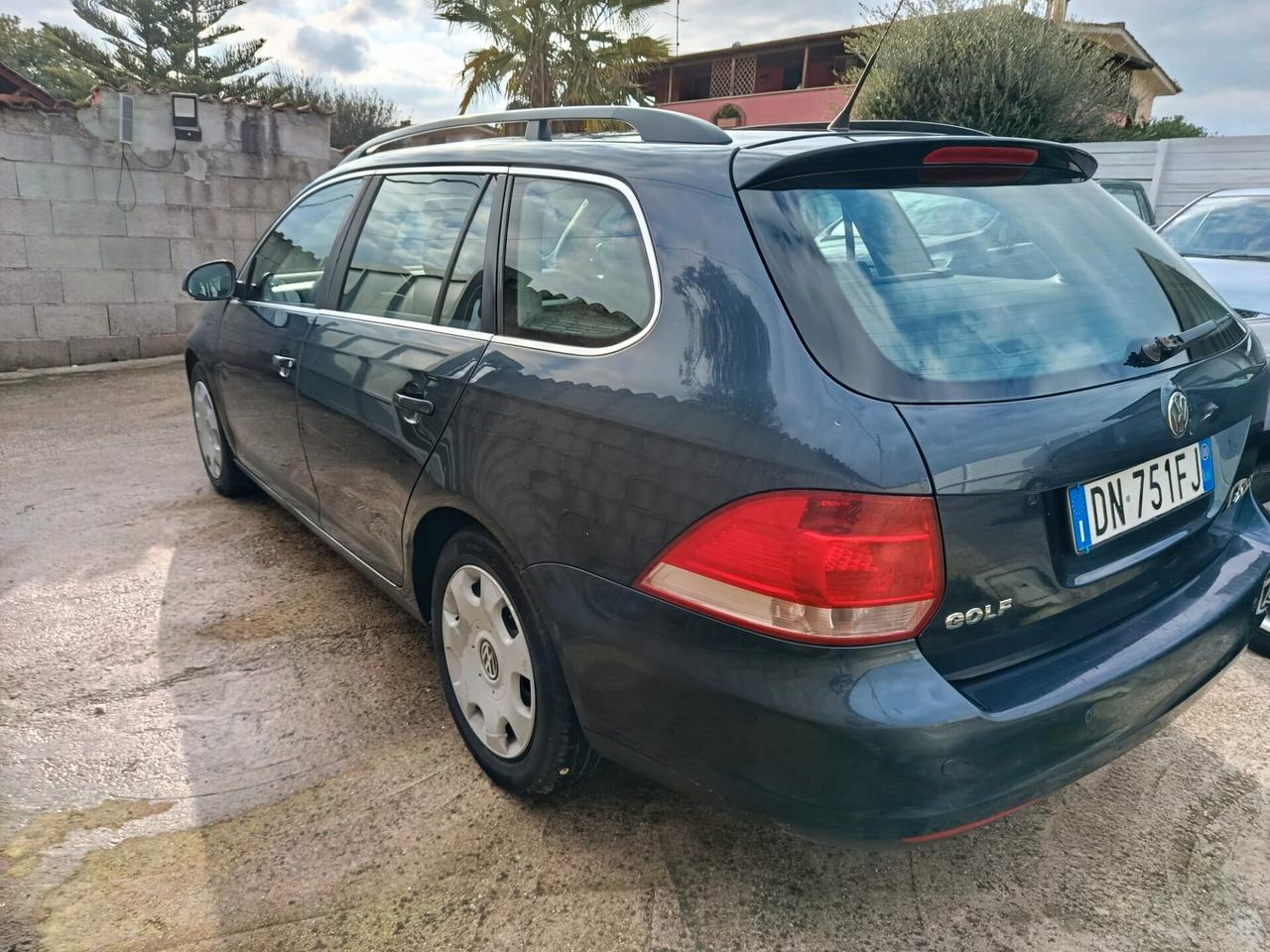 Volkswagen Golf Variant 2.0 TDI DPF 5p. tagliandi certificati