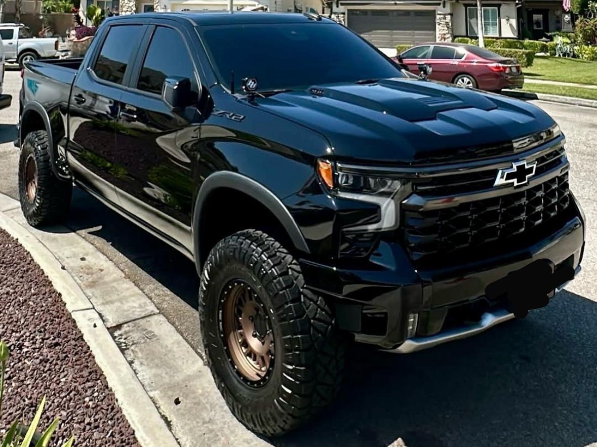 Chevrolet Silverado ZR2