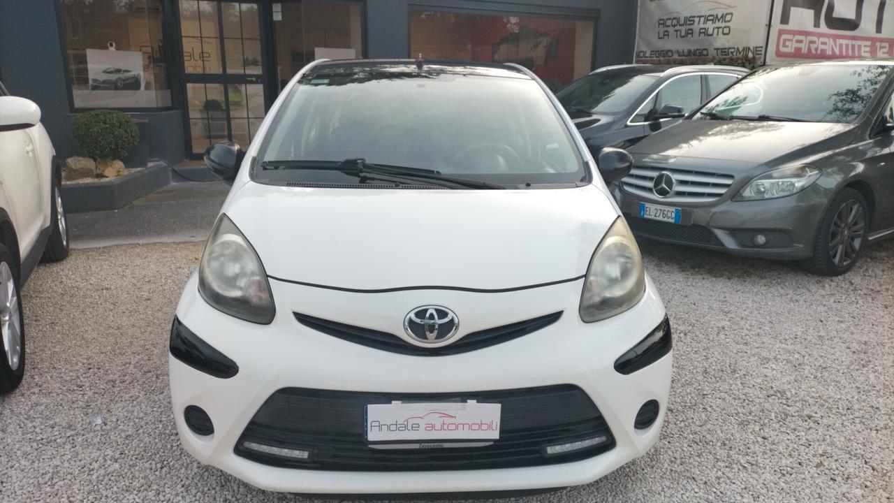 Toyota Aygo 1.0 12V VVT-i 5 porte Active Connect