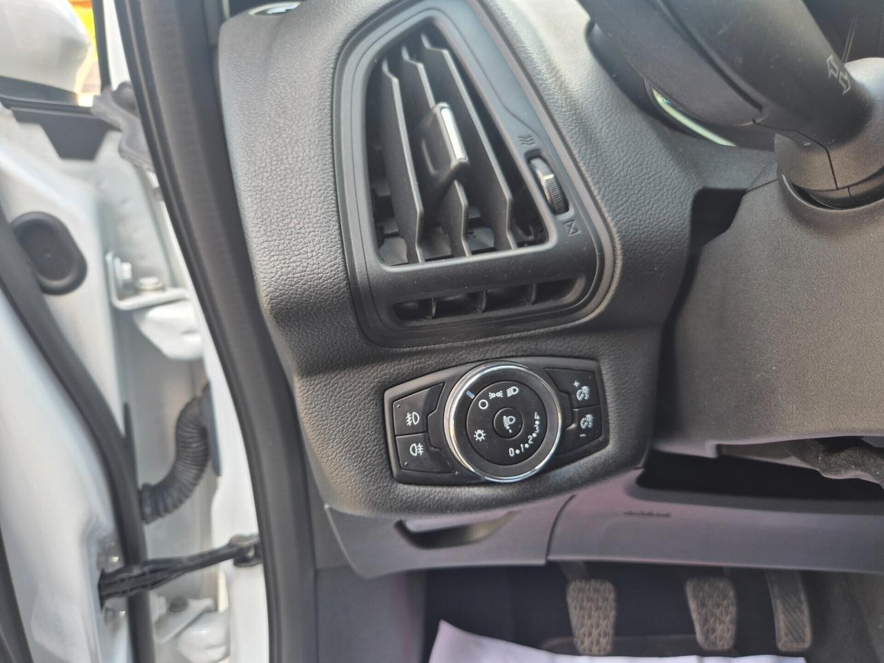 Ford B-Max 1.4 90 CV /GPL VALIDO FINO 2034/ SOLO 90.000 KM