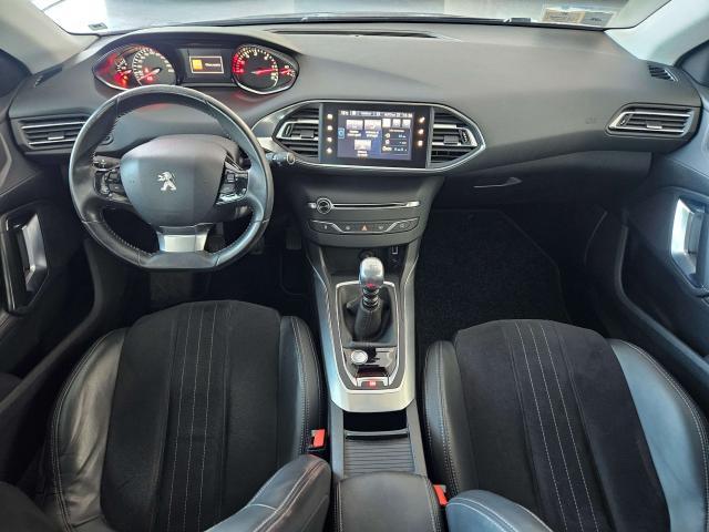 Peugeot 308 308 II 2013 5p 1.6 e-hdi 8v Allure s