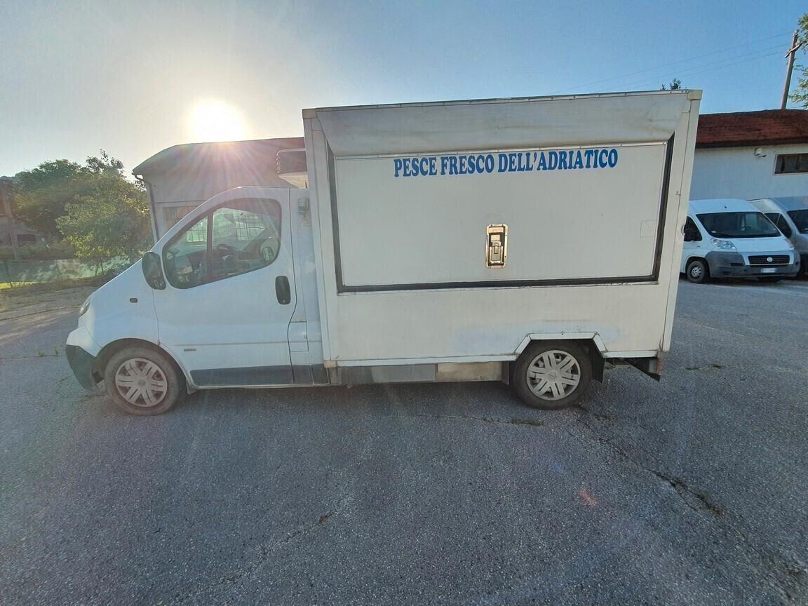 Opel Vivaro 2.0 CDTI FRIGO NO ATP USO NEGOZIO