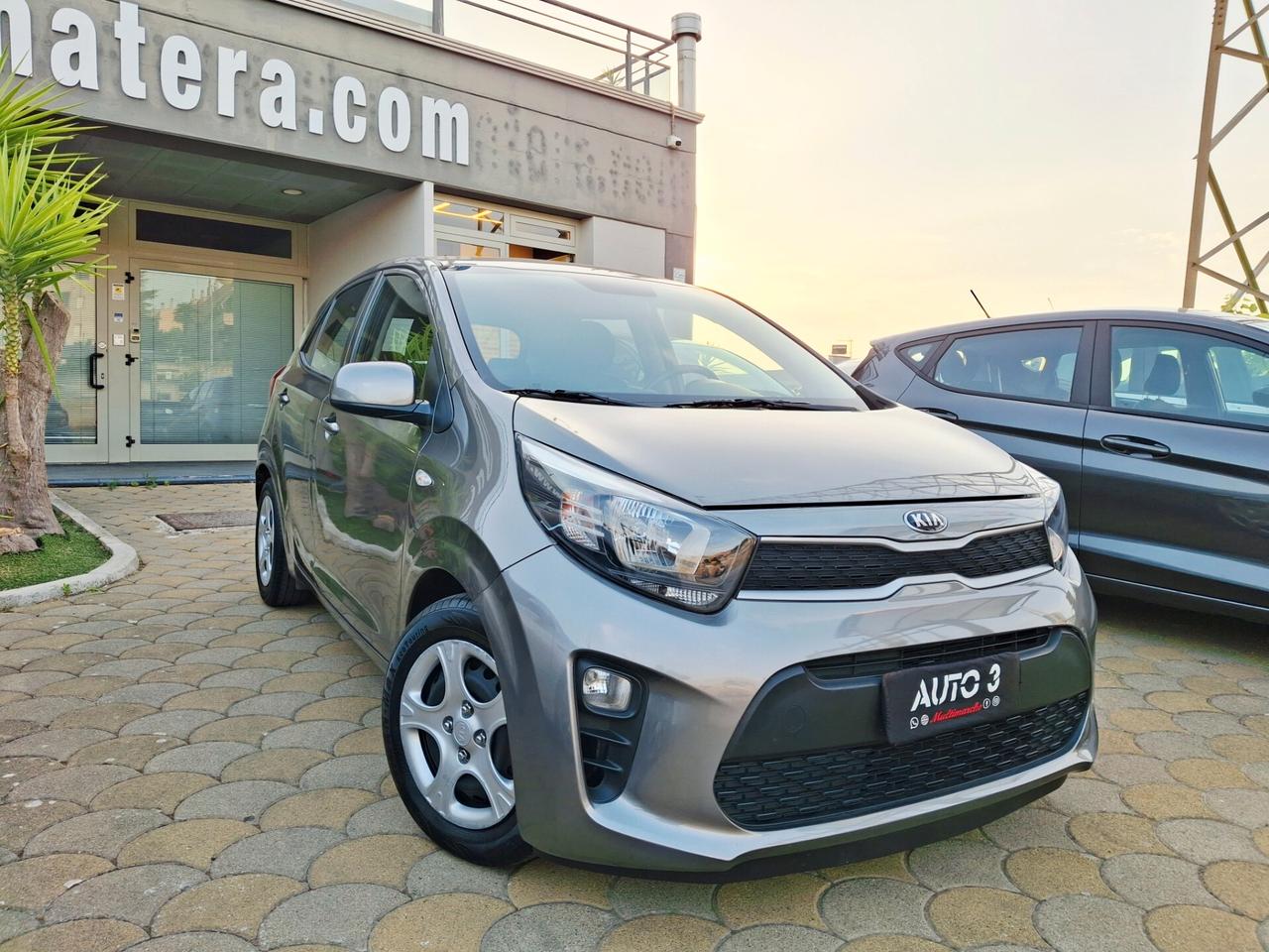 Kia Picanto 1.0 12V 5 porte Cool