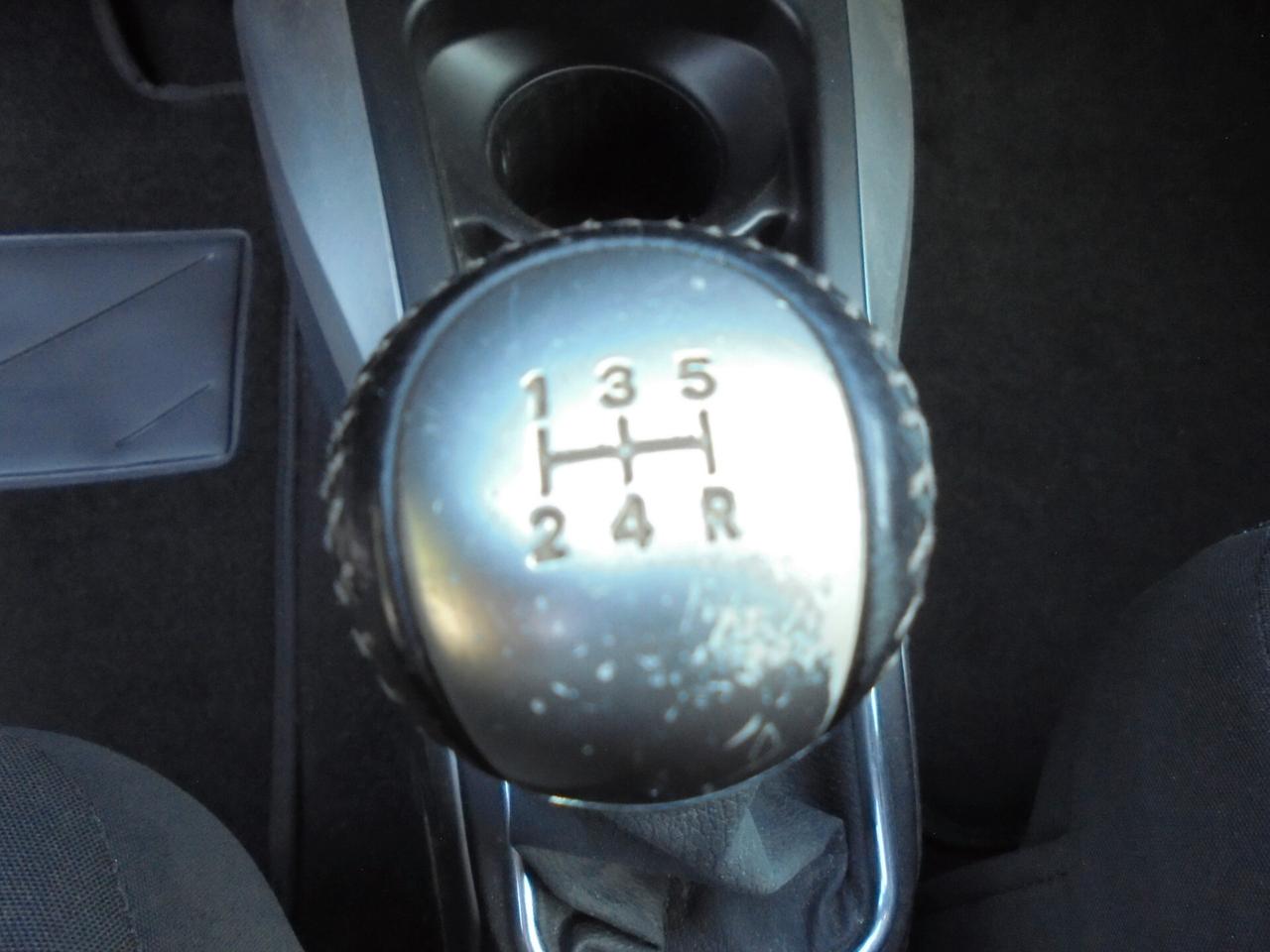 TOYOTA YARIS 1.0 VVT-i 5P ACTIVE – UNIPROPRIETARIO-