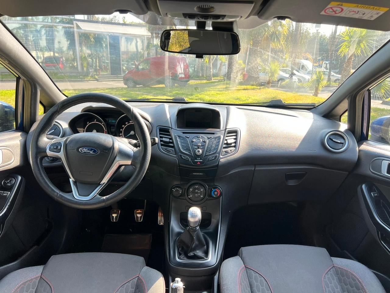 Ford Fiesta 1.5 TDCi 75CV 5 porte ST-Line